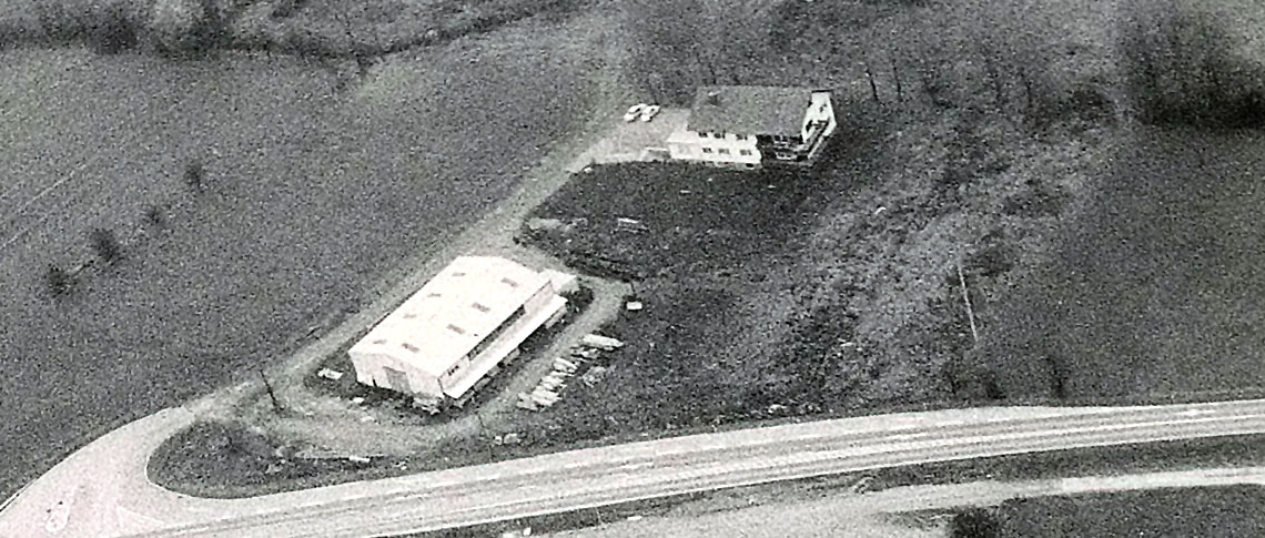 Historische Luftaufnahme vom Firmensitz in Kippenheim